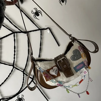 Оригинальная панк-новая нишевая дизайнерская плюшевая женская сумка подмышками 2023 года, винтажная крутая модная уличная сумка через плечо, модный тренд, сумка через плечо