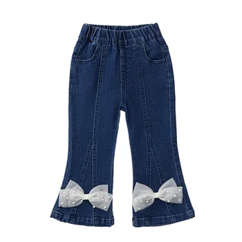 Новинка весны 2024 года, джинсовые брюки для маленьких девочек, Детские ковбойские брюки-клеш, Однотонные ковбойские брюки с бантом и эластичной талией, детские джинсы
